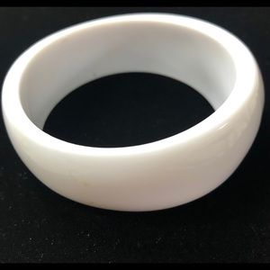 (3/$15) Vintage white bangle bracelet